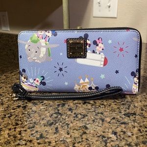 EUC Disney Parks Dooney and Bourke Wallet